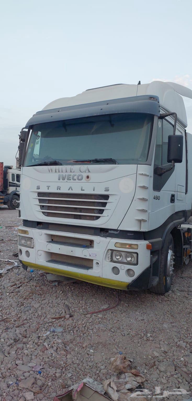 راس تريلا شاحنة افيكو موديل 2005 للبيع64488243008387114