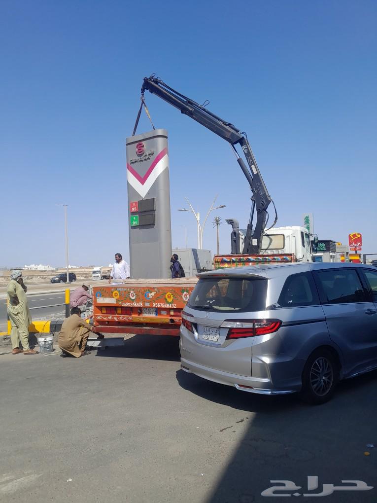 Crane rental services in Jeddah, available for work, contact via WhatsApp mobile number64481682210562112