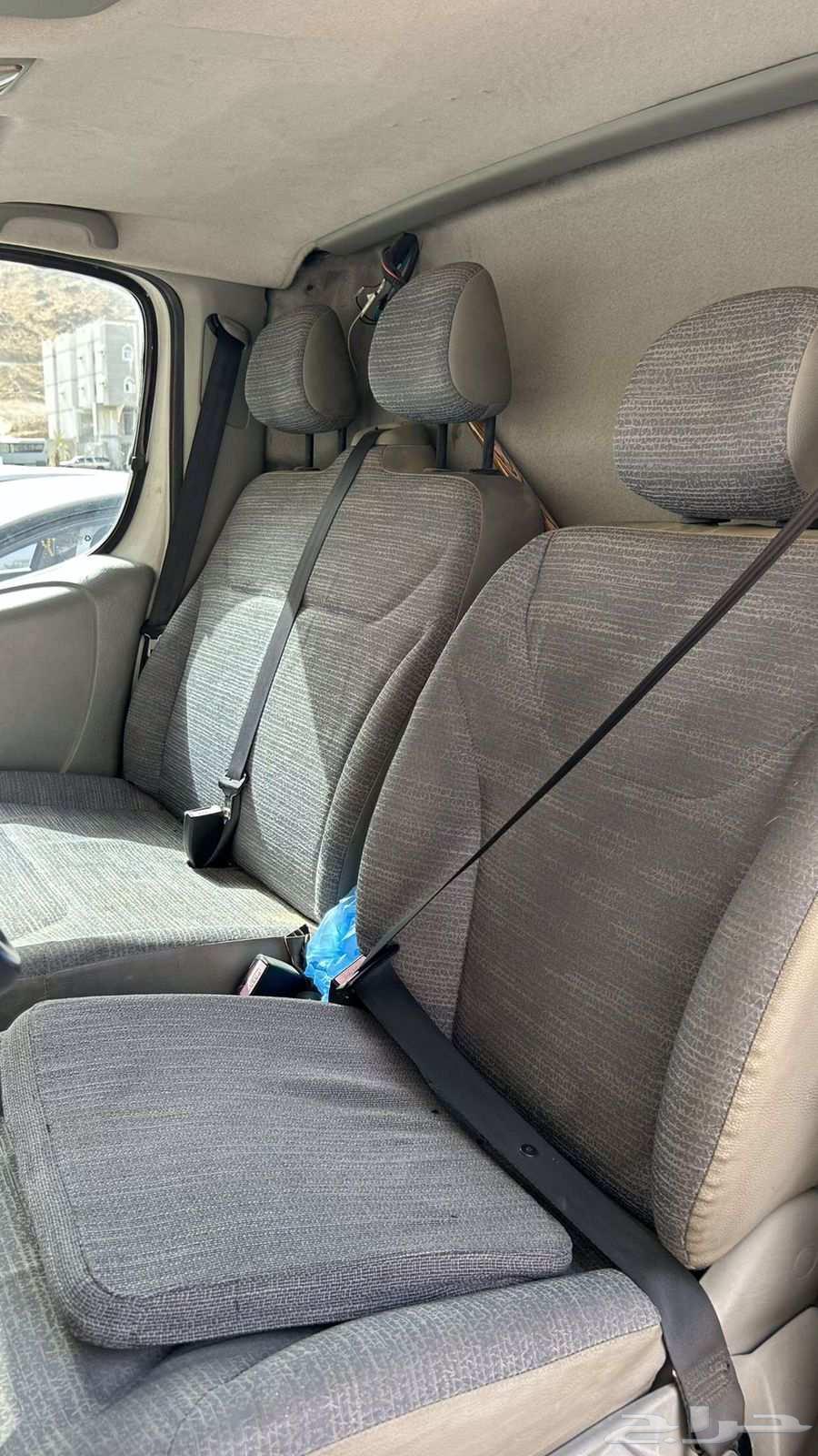 فوت تراك نظيف مستعده للنقل السياره64486661281411112