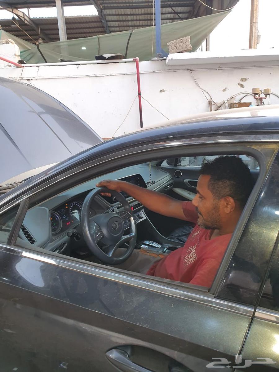 Car mechanic and engine tuning with two-month warranty64490551164673111