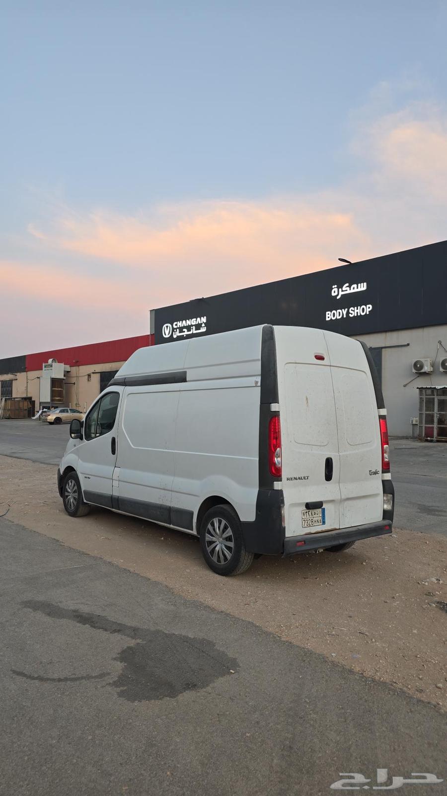 فان بضائع رينو 201464504269378561112