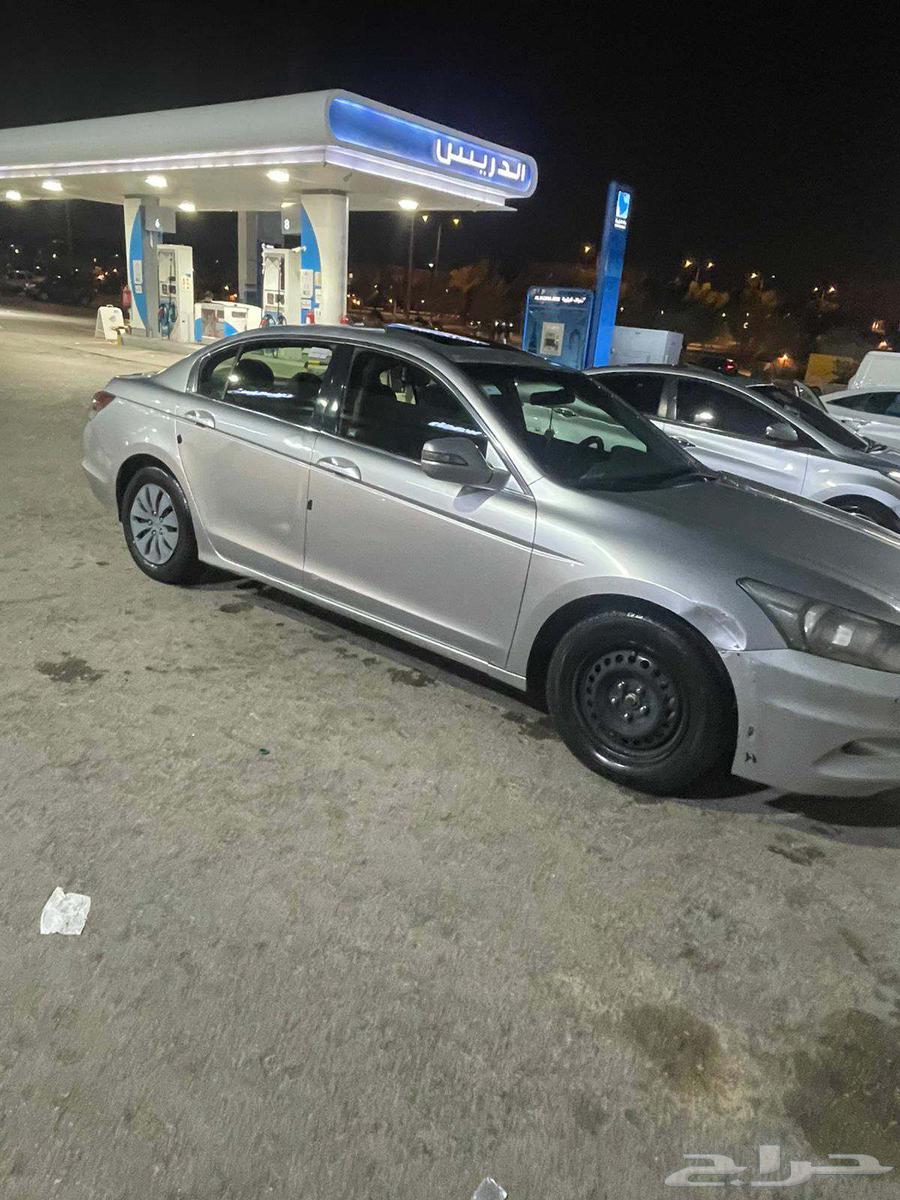 هوندا أكورد 200864492799599875112