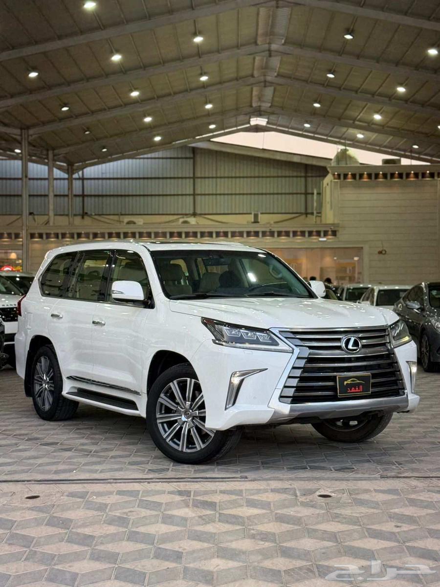 Lexus - 2017 - LX570 - Price 218 thousand64497082375555114