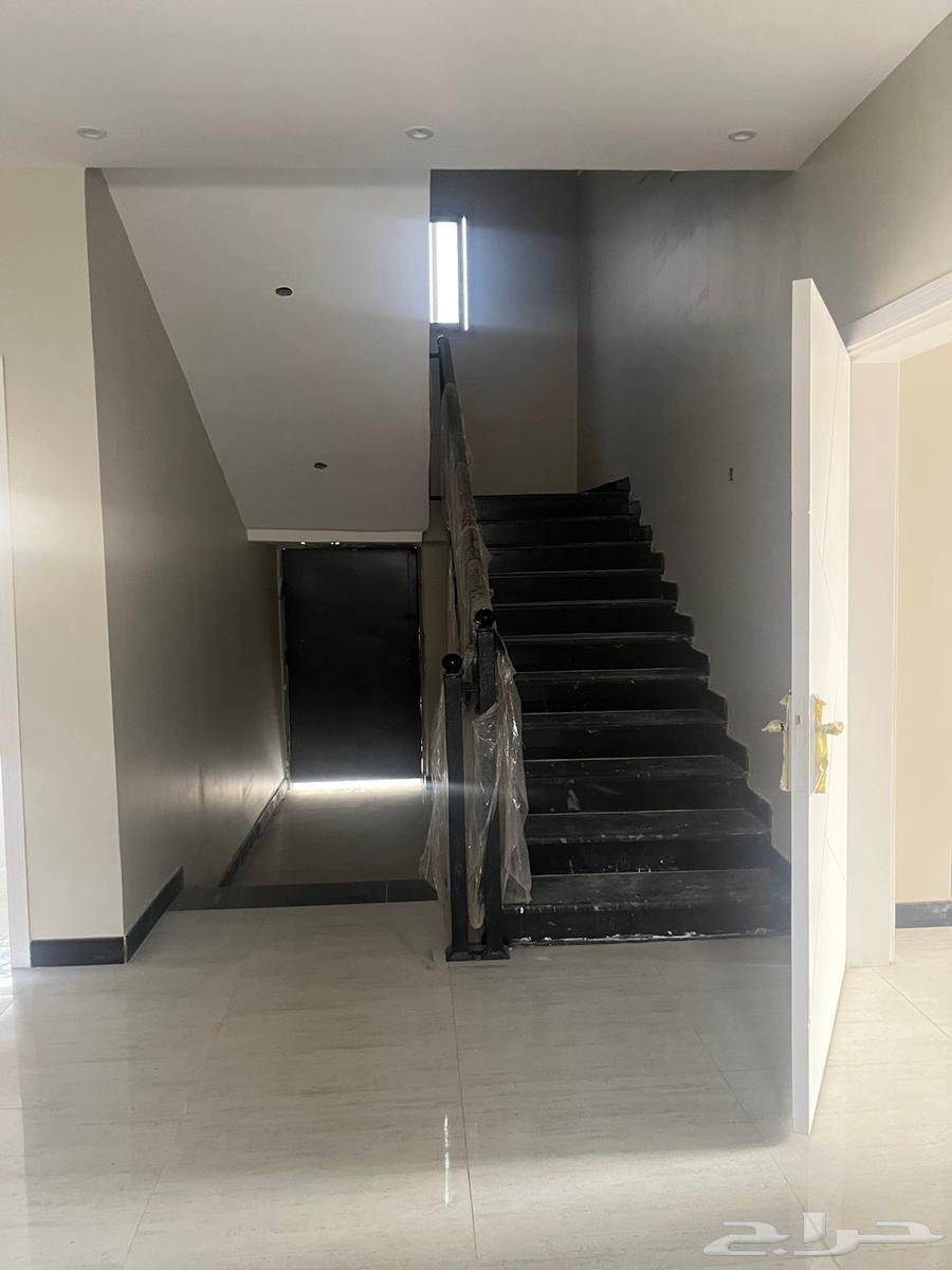 Floor with Jasmine and Crown Prince for sale63613867518722113