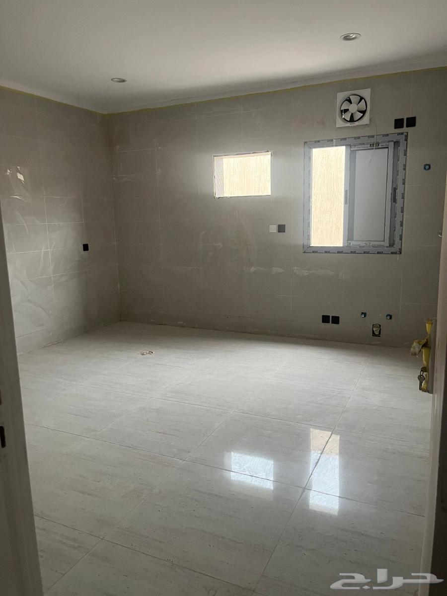 Floor with Jasmine and Crown Prince for sale63613867518722112