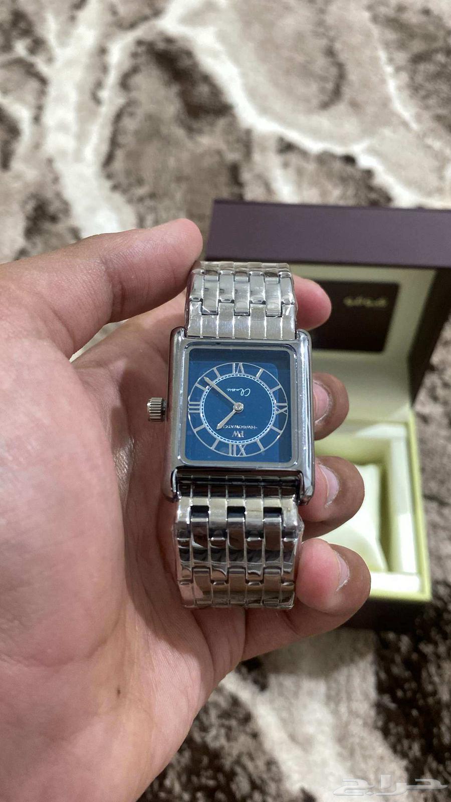 The watch is new and has not been worn, price up to 20064361429794178114