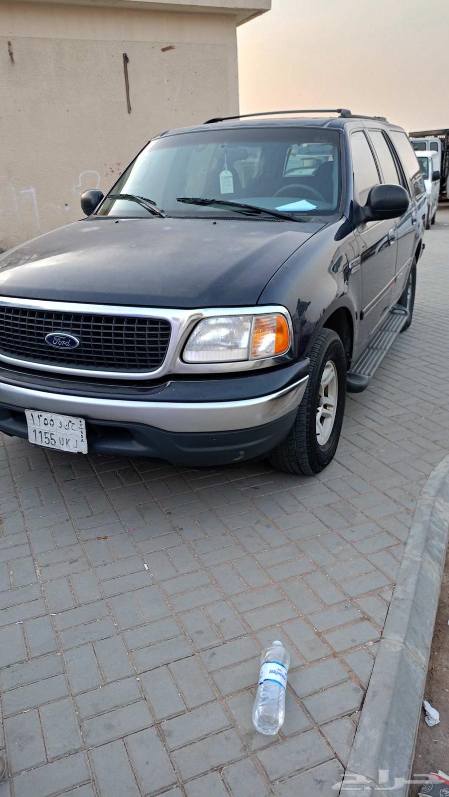 Ford 2000, clean car, I want buyer with condition64503912077569114