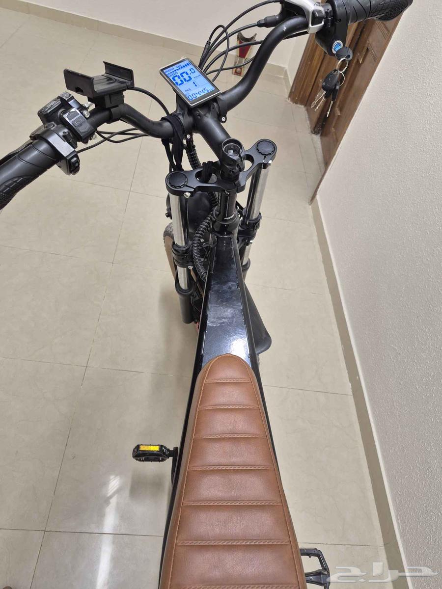 دراجة هوائية وكهربائية64361756126722112