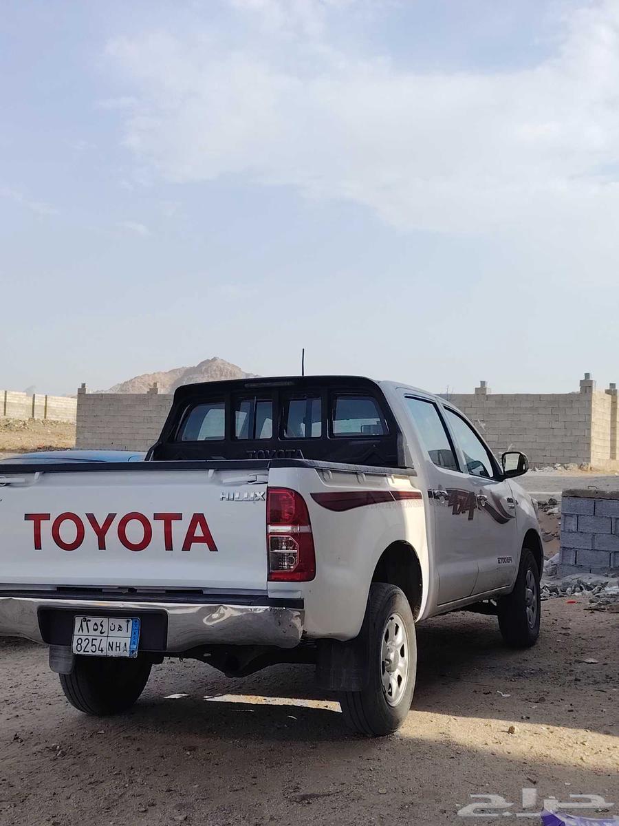 تويوتا هايلوكس64507598784258113