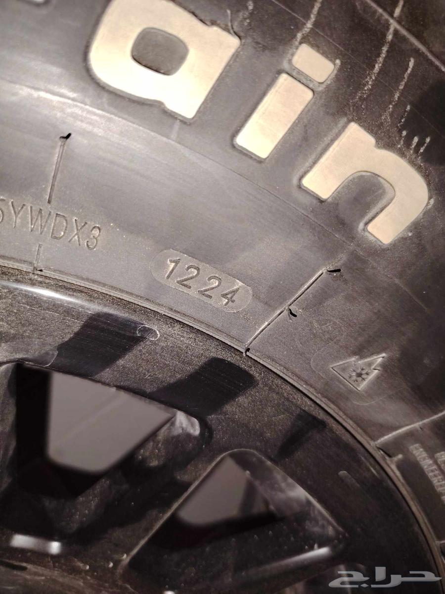 جنوط ميثود METHOD مع كفرات نص حجري بحالة ممتازة جدا جدا64507640334851111