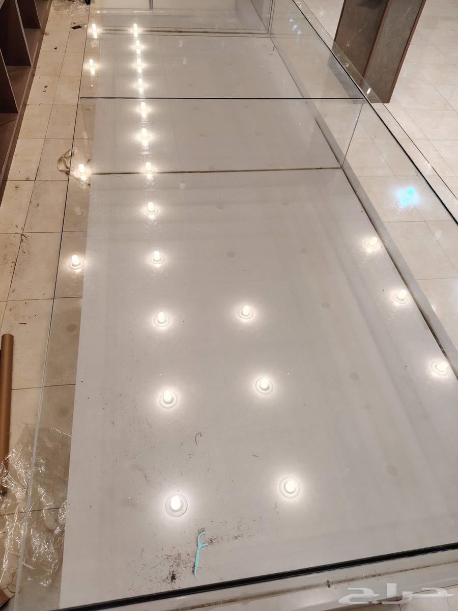 للبيع طاولتين نظيفه64362302685571111