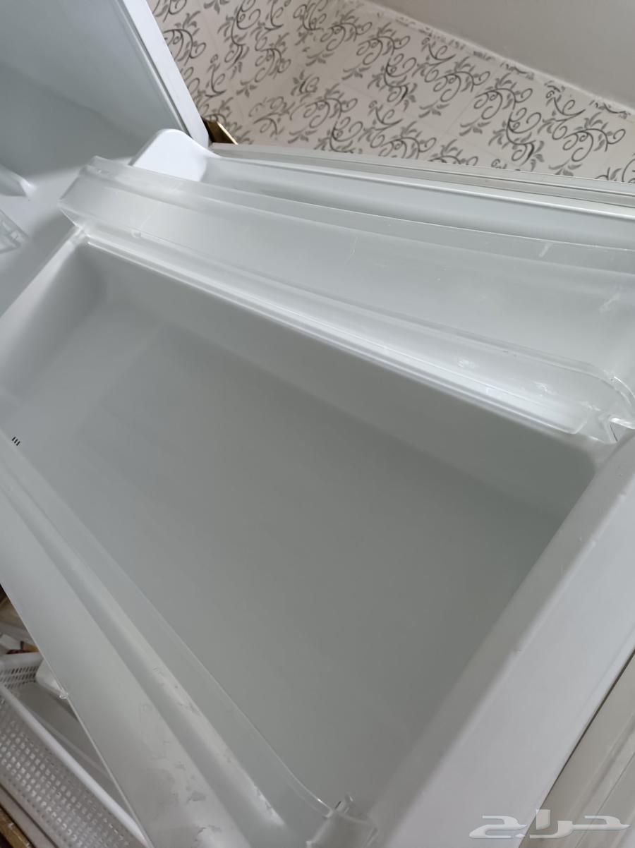 ثلاجة شبه جديدة 18 قدم64361696806147111