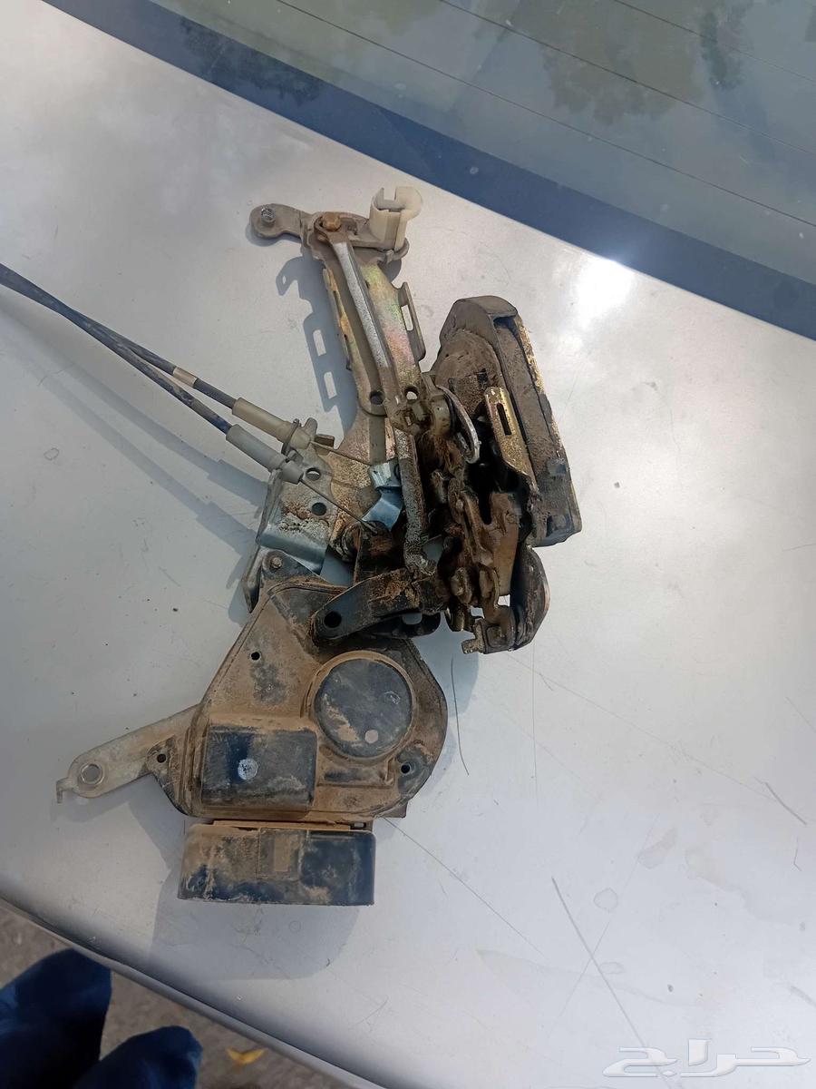 سنتر لك كورلا 2007كهربا للبيع باب السايق .للتواصل واتساب وات64500741512065110