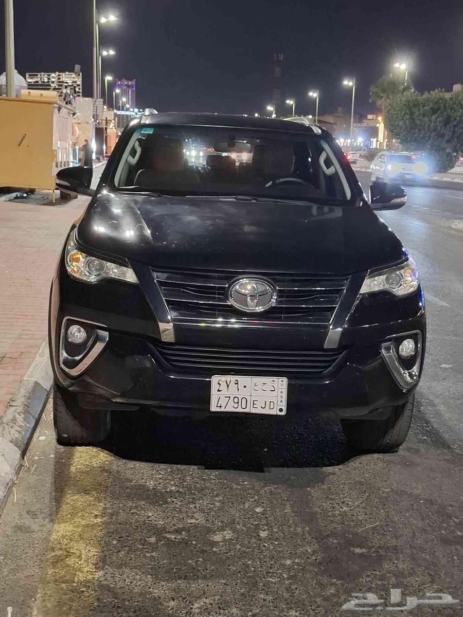 Fortuner 6-cylinder Saudi, low mileage, 2017 model64494557228801111