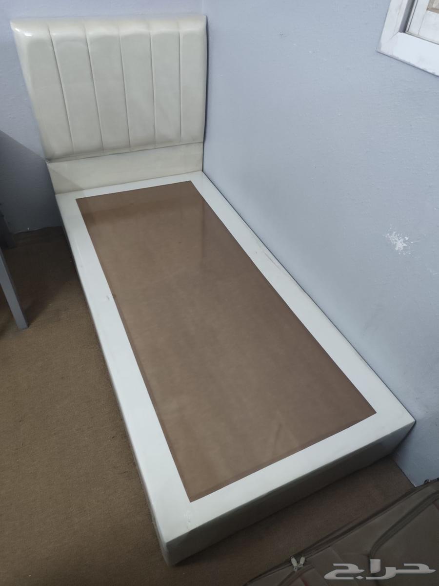 90 190 size wooden bed, good condition, 12 mm available, 2 for sale64361047879299112