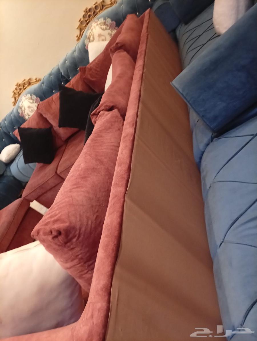 كنب حرف L للبيع مستخدم والاستفنج جدا نظيف يحتاج تنظيف لاغير64361667439619113