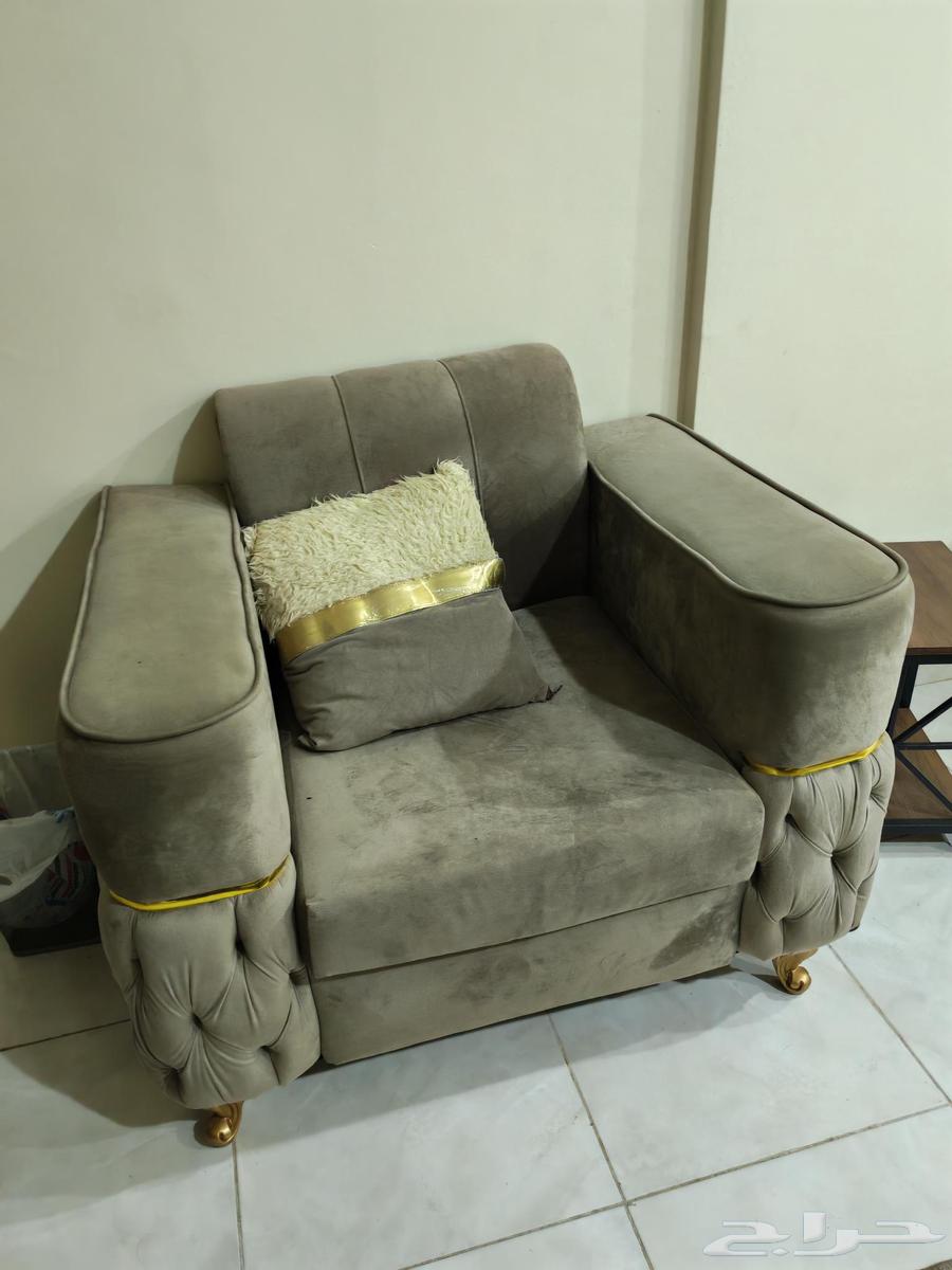 Al-Raghama's grandfather64360725843458110