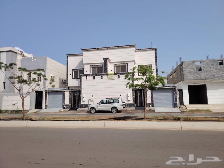 فلل فاخرة للبيع جيزان حي السويس. قريب من جميع الخدمات63613859631107111