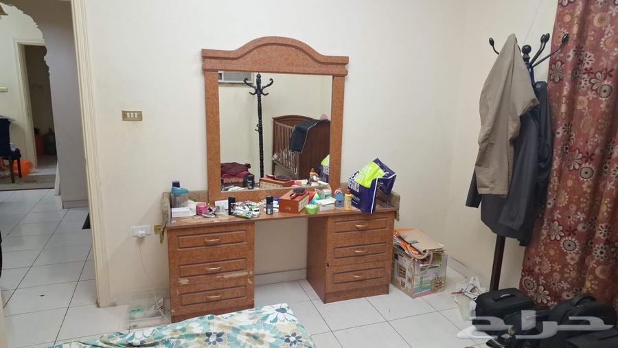 عفش مستعمل للبيع كل غرفة لحالها أو مجمع بإجمالي 250064358929122947111