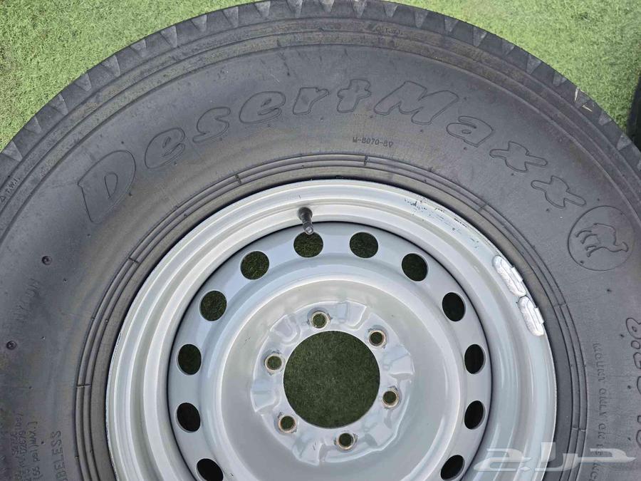 جنوط مقاس 16 مع طقم شبه الجديد بالون ماكسس 82564504572374530111