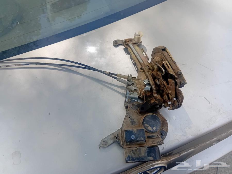 سنتر لك كورلا 2007كهربا للبيع باب السايق .للتواصل واتساب وات64500741512065112