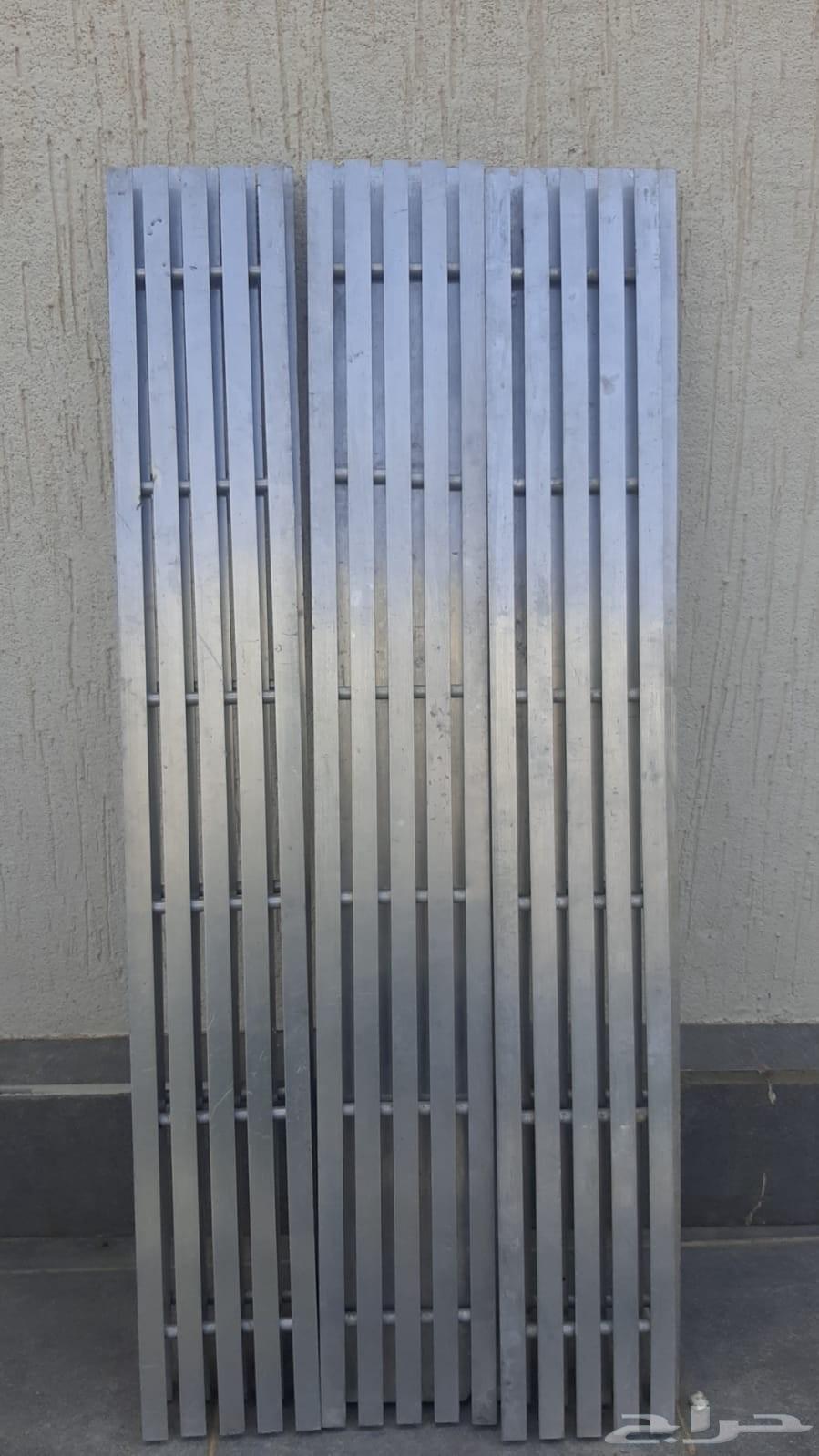 شبك فقط مجرى سيل اللمونيوم64499408872323111