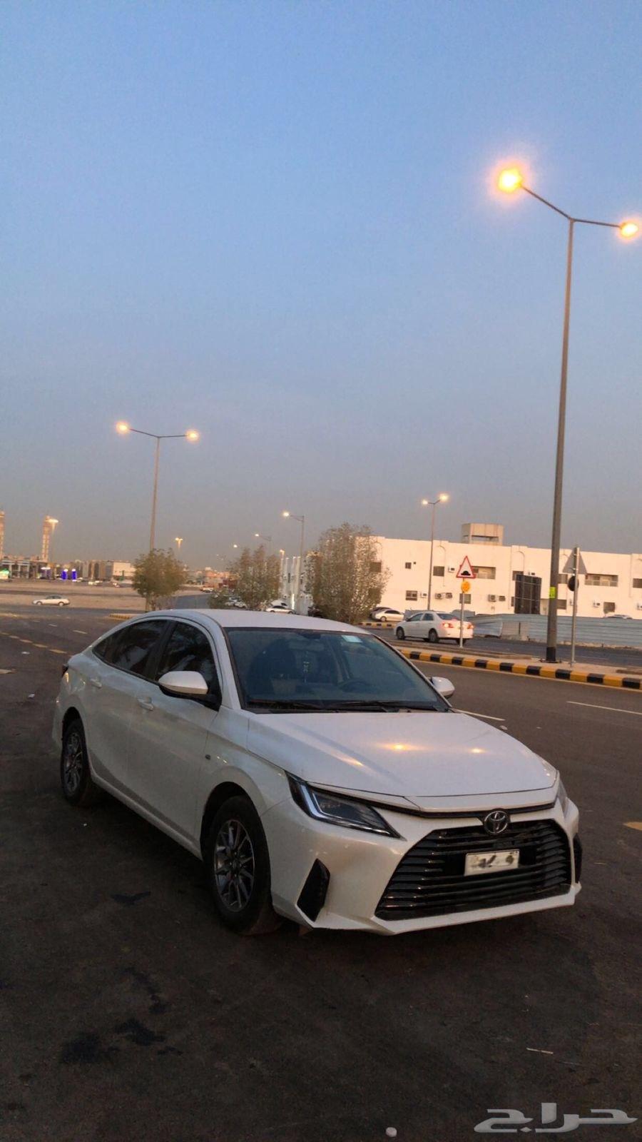 Yaris 2024 with very low mileage..64505710458370113