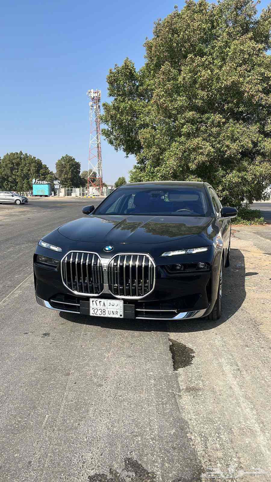 Latest luxury, large, medium, and small cars for rent64498979695363113