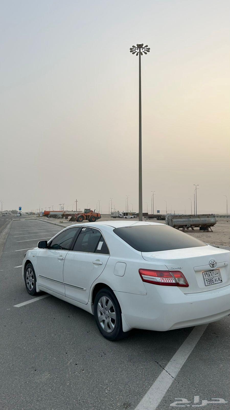 للبيع كامري 201164507277158529111