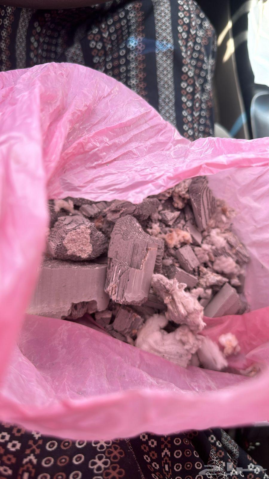 شراء دبات التلوث والرصاص المكسر بسعر الكيلو64504832479107113