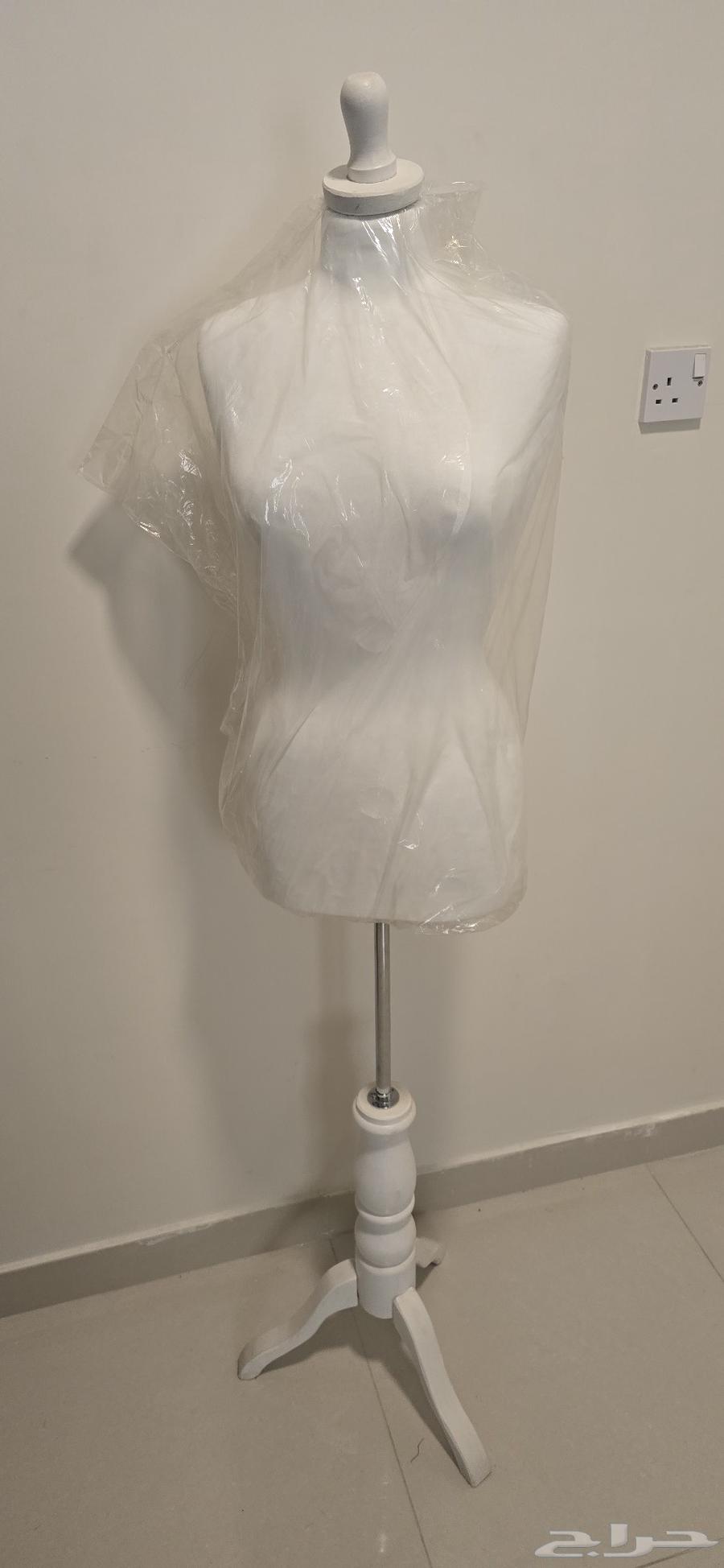 منيكان شبه جديد64356602318977111