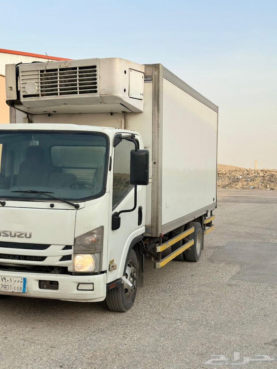 شاحنه ايسوزو 2021 للبيع64500145807107112