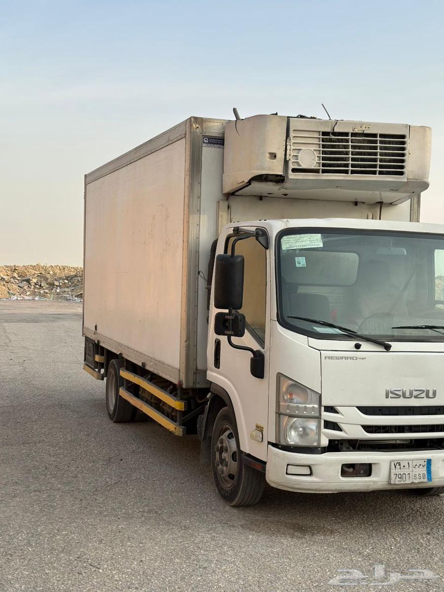 شاحنه ايسوزو 2021 للبيع64500145807107111