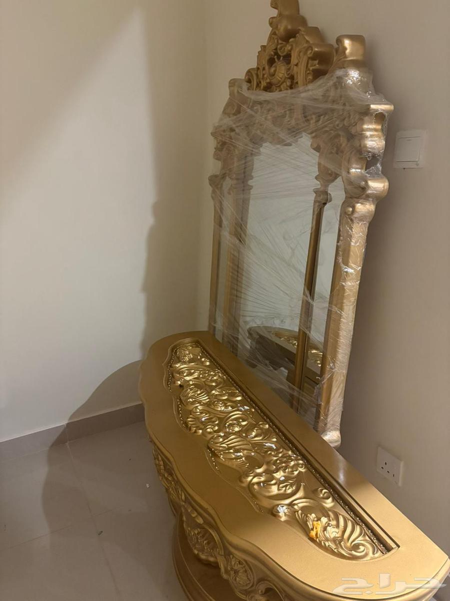 طاولة دراسة ومدخل فخم64360132997250112