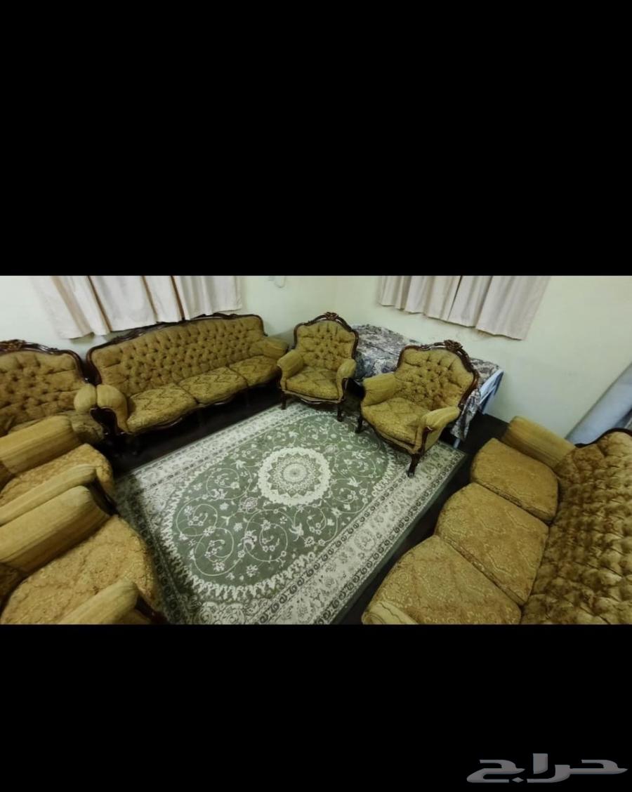 مجلس كنب للبيع بحي الصفراء 11 شخص64376884984577110