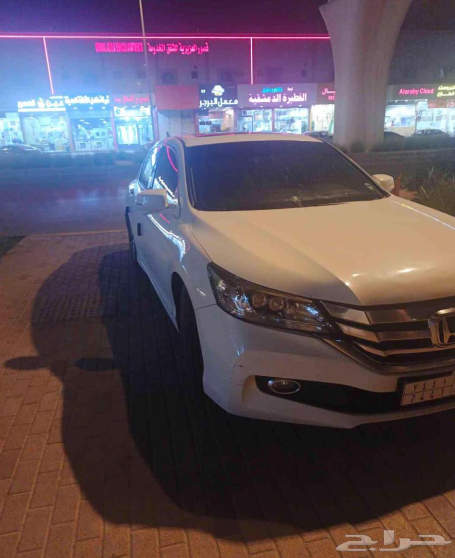 Honda Accord 2015 Sport, not missing a spray, excellent engine, transmission, and chassis64510450950403113