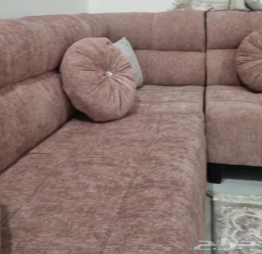 L-shaped sofa64366336831618110