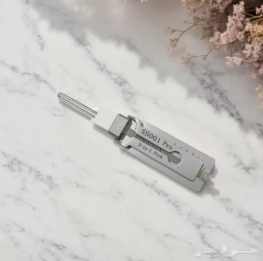 Special key to open all types of cars64510605557889110