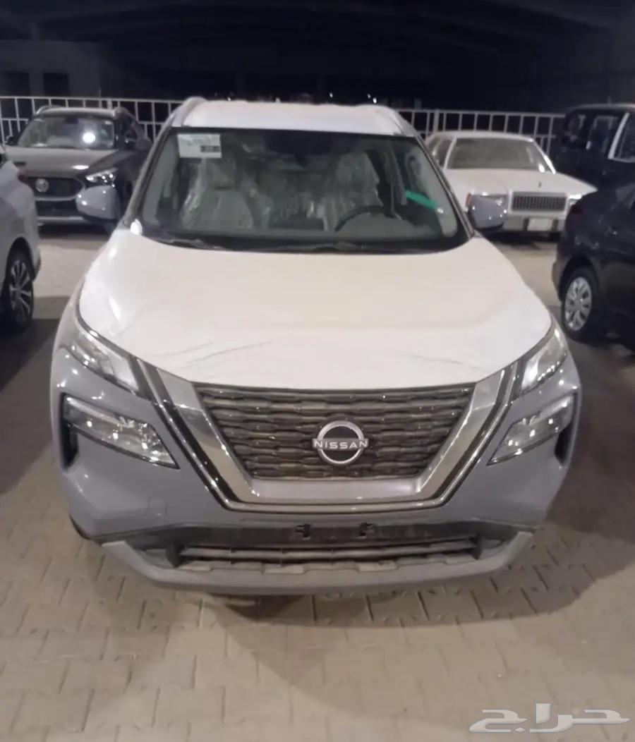 نيسان اكس تريل 7 و 5 مقاعد بدون دبل...كاش واقساط64513465354369110