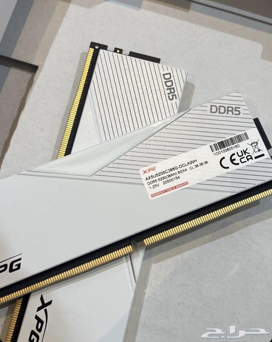 2k 180Hz Gaming Screen with DDR5 RAM64372930744065112