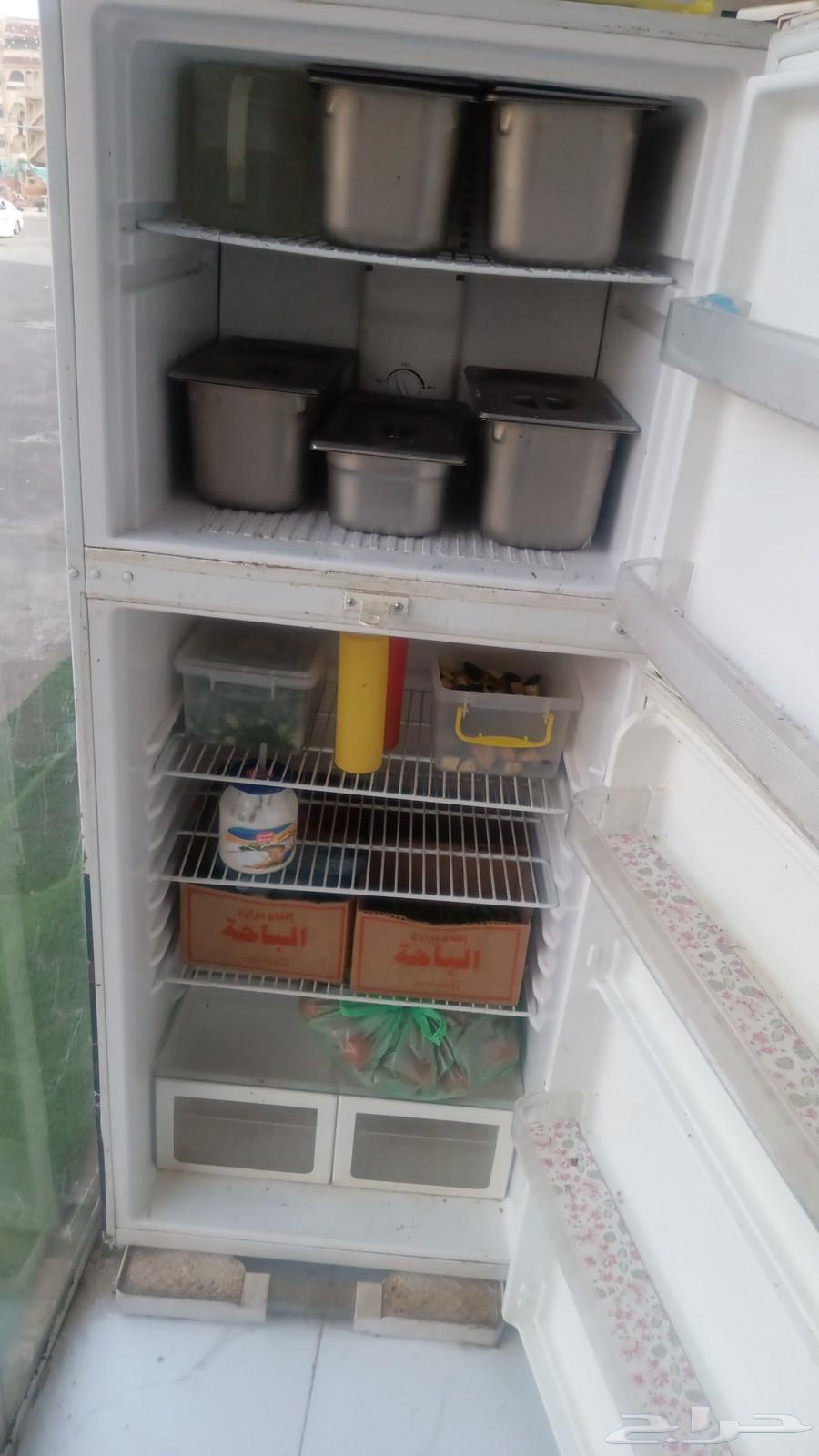 عدة محل للبيع64365806638721112