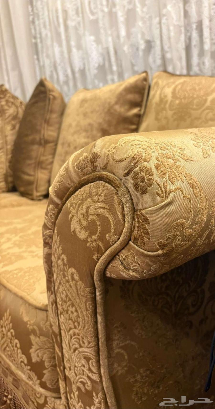 كنب للبيع قطعتين فقط64370842170883110