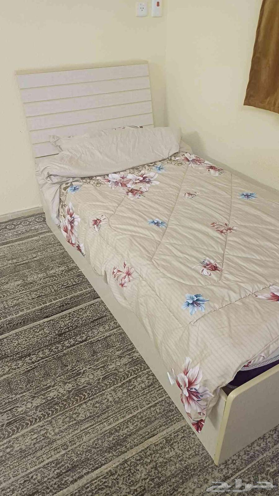 سرير نفر خزانة مرتبة نظيفة  كفر تخت مع حرام نوعية نظيفة 85064373388388866111