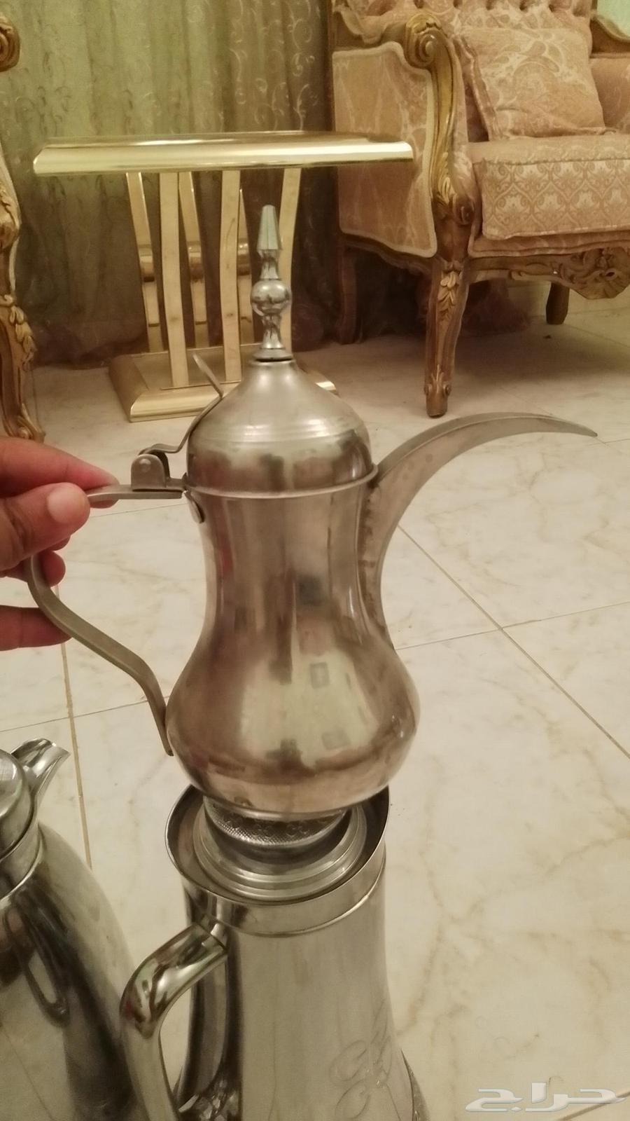 تراميس دلال فناجين قهوة وكاسات شاي من السيف للبيع64366571379841111