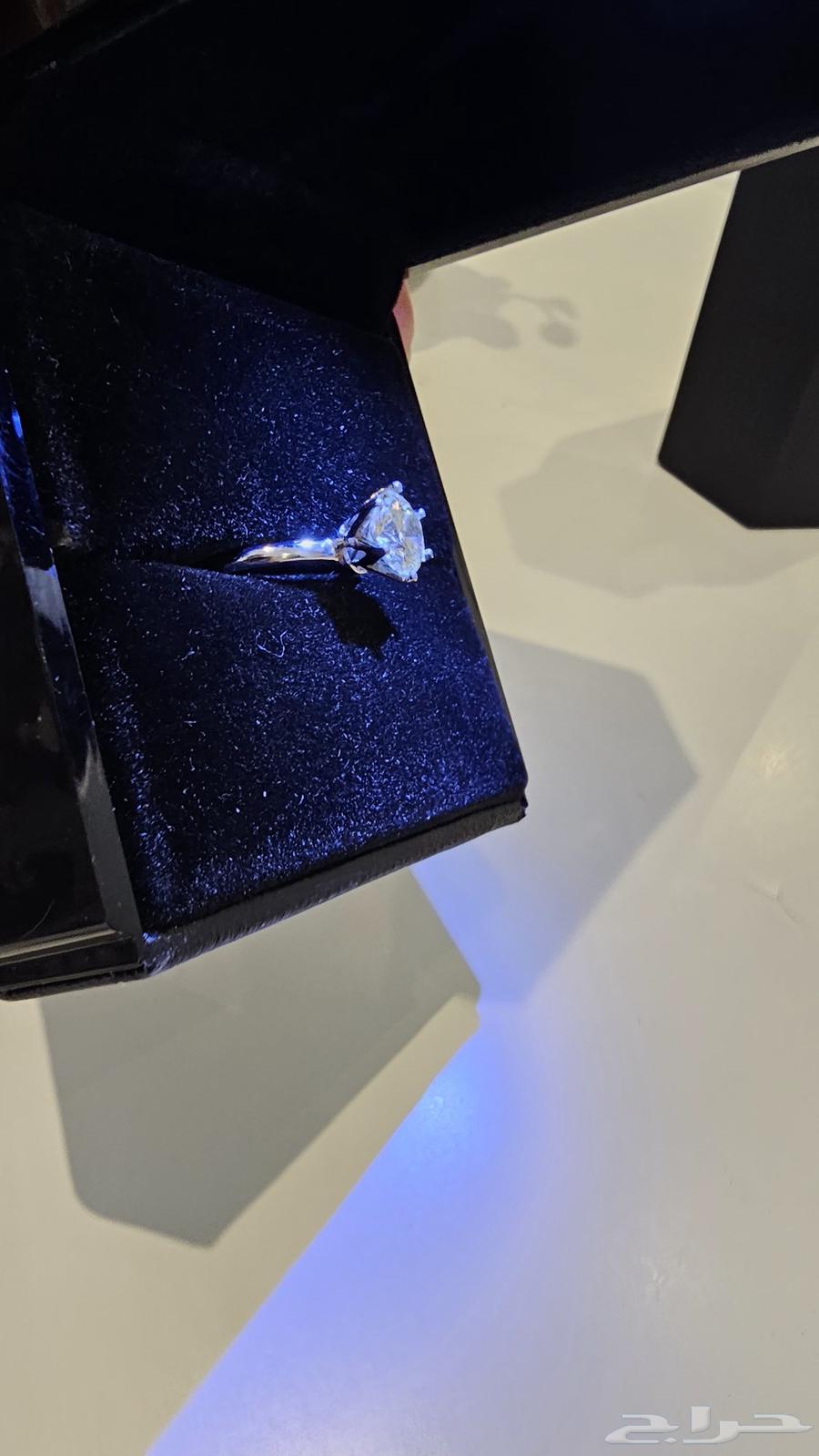 1.5 Carat Diamond with GIA Certificate64367668855041113