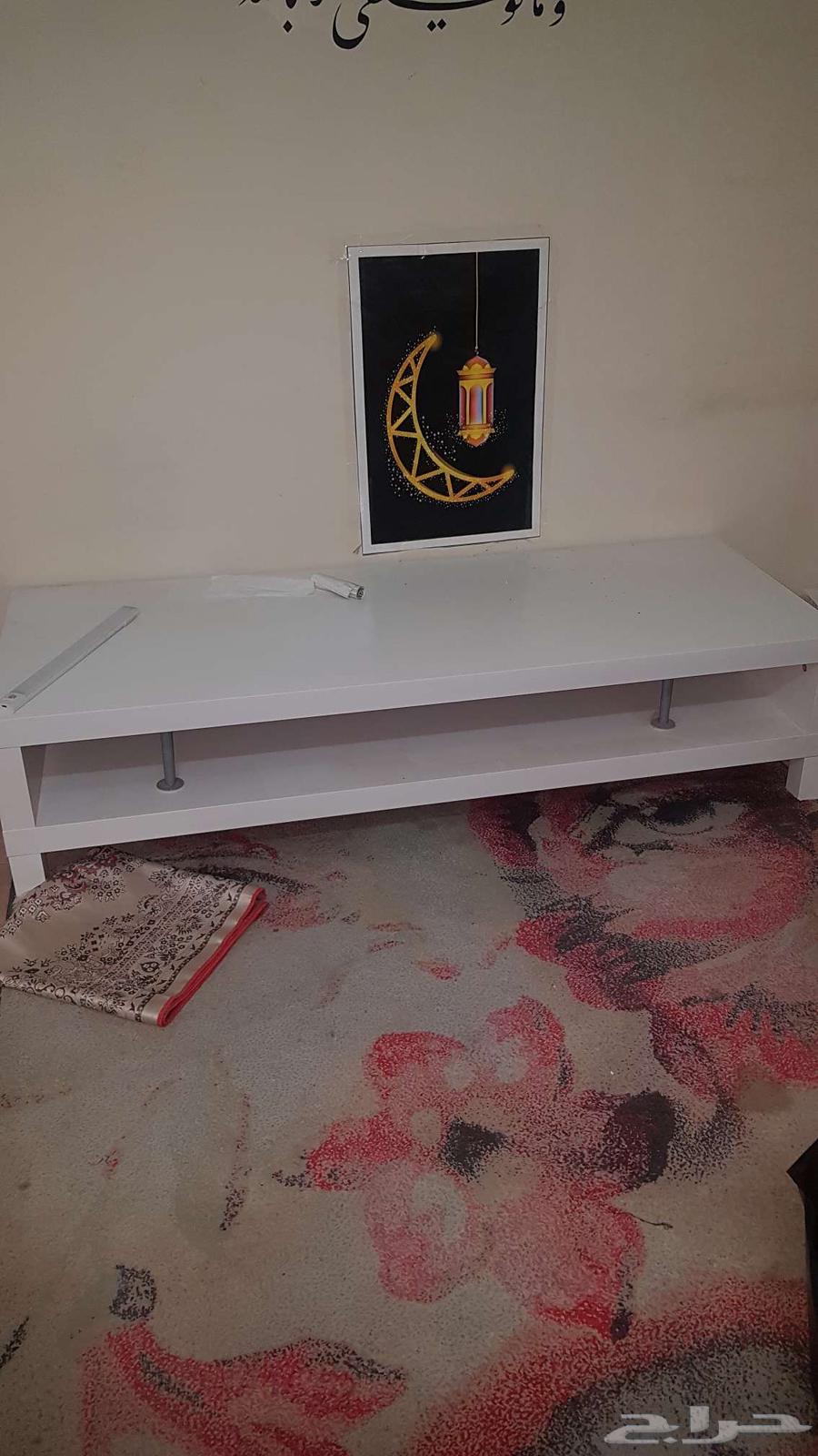 طاولة تلفزيون من ايكيا64371759437570111