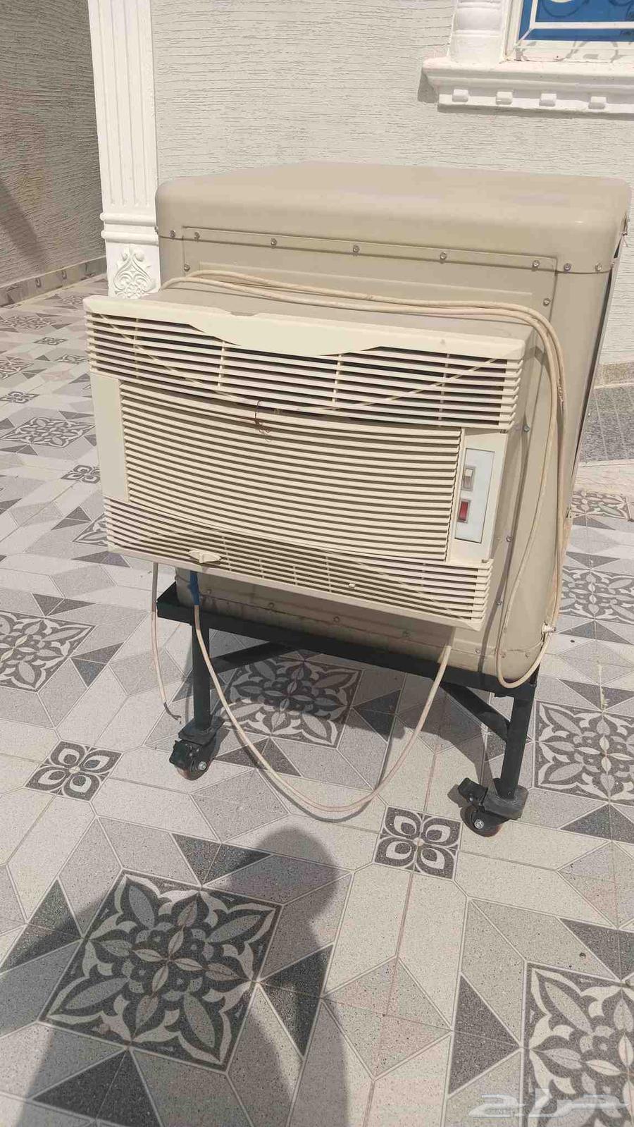 مكيف صحراوي ربع استخدام شهر شبه جديد شغال على الشرط64369160319875110