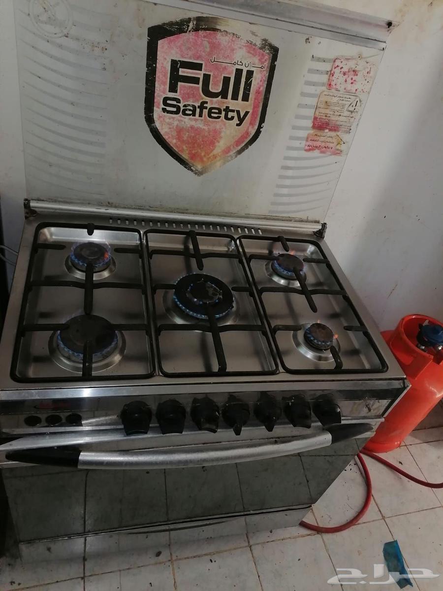 فرن غاز وفرن كهرباء للبيع64374024323202110