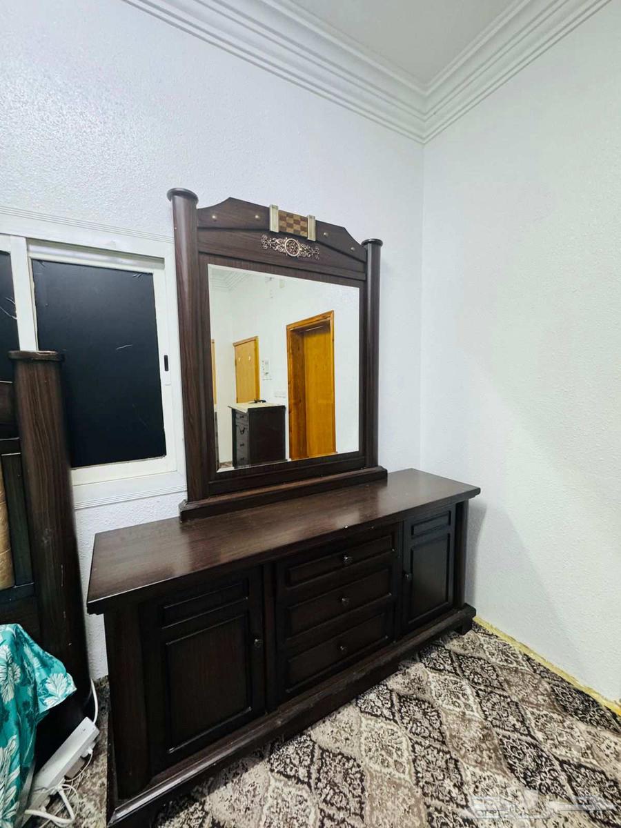 مجموعة غرفة نوم للبيع64371452429315112