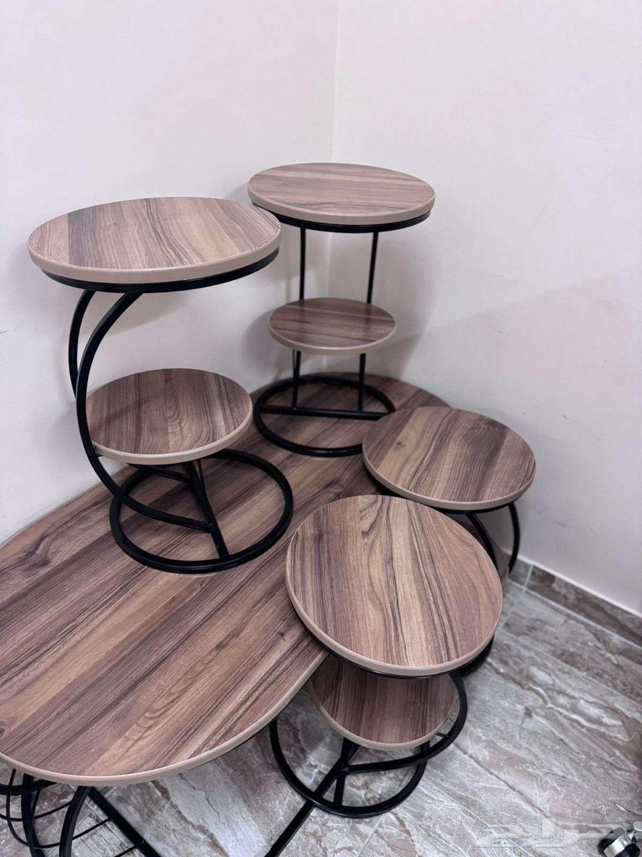 طقم طاولات خدمه شبه جديد استخدام نظيف64376765561858112